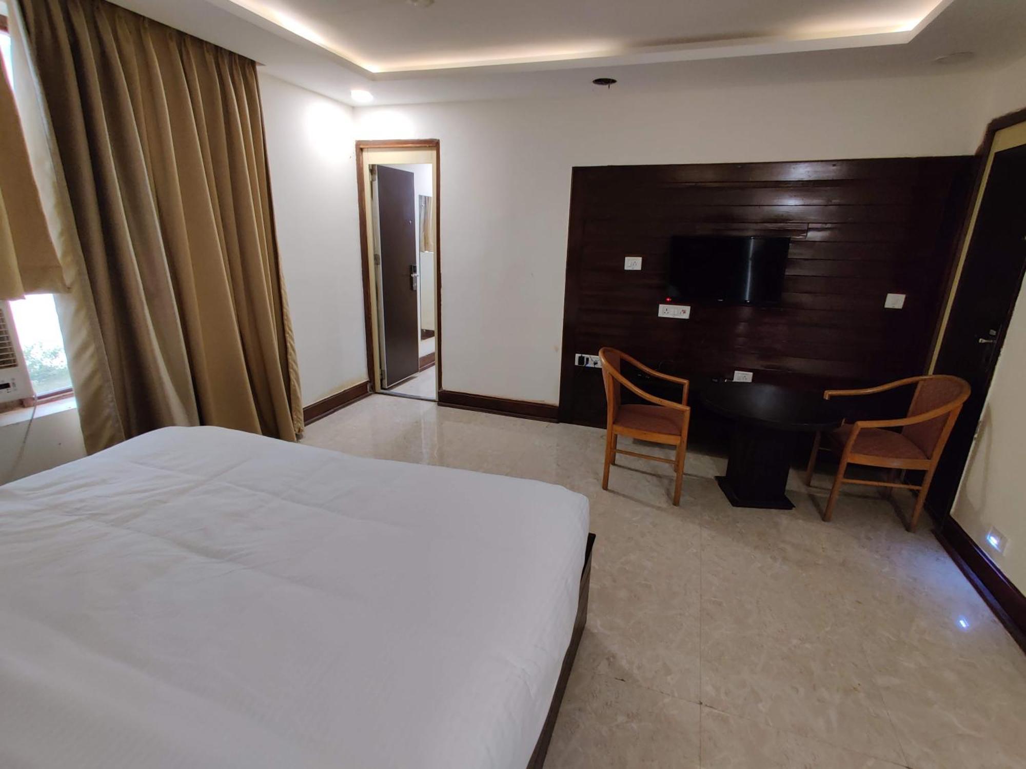Orchha Club And Resort - Ocr Εξωτερικό φωτογραφία