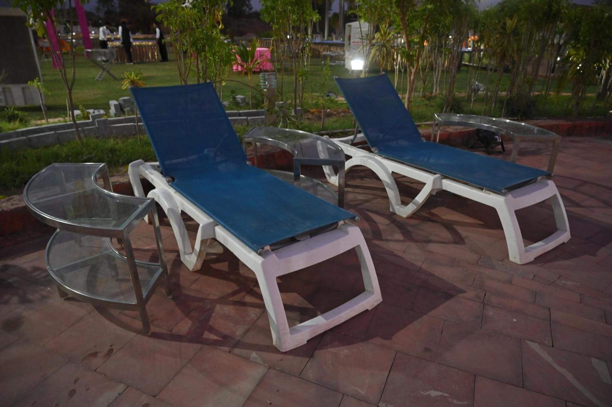 Orchha Club And Resort - Ocr Εξωτερικό φωτογραφία