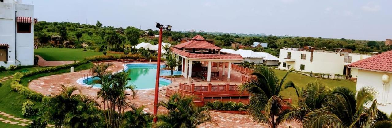 Orchha Club And Resort - Ocr Εξωτερικό φωτογραφία