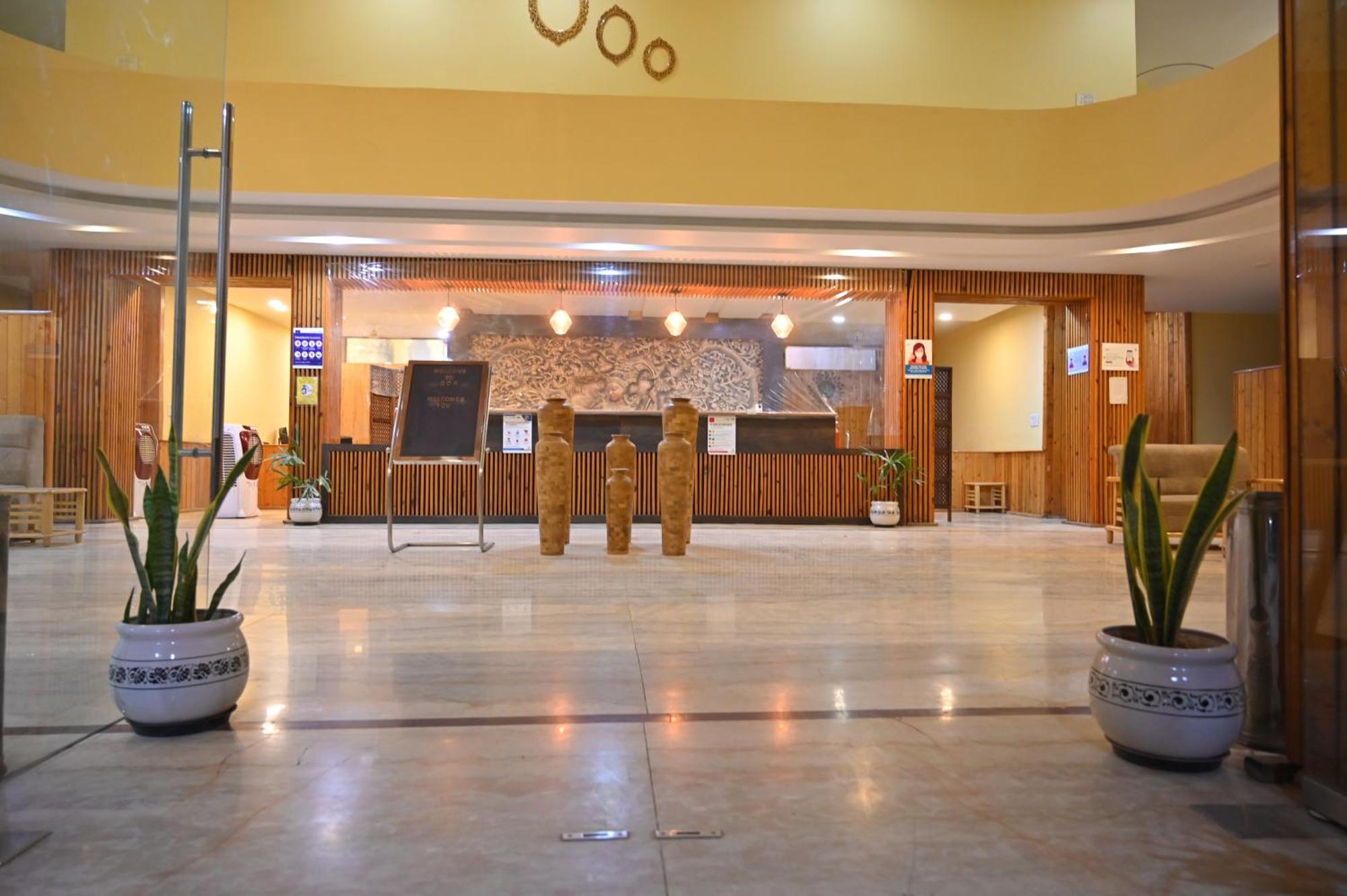 Orchha Club And Resort - Ocr Εξωτερικό φωτογραφία